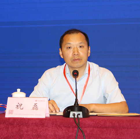 3-祝磊主席台 (1)_副本.jpg